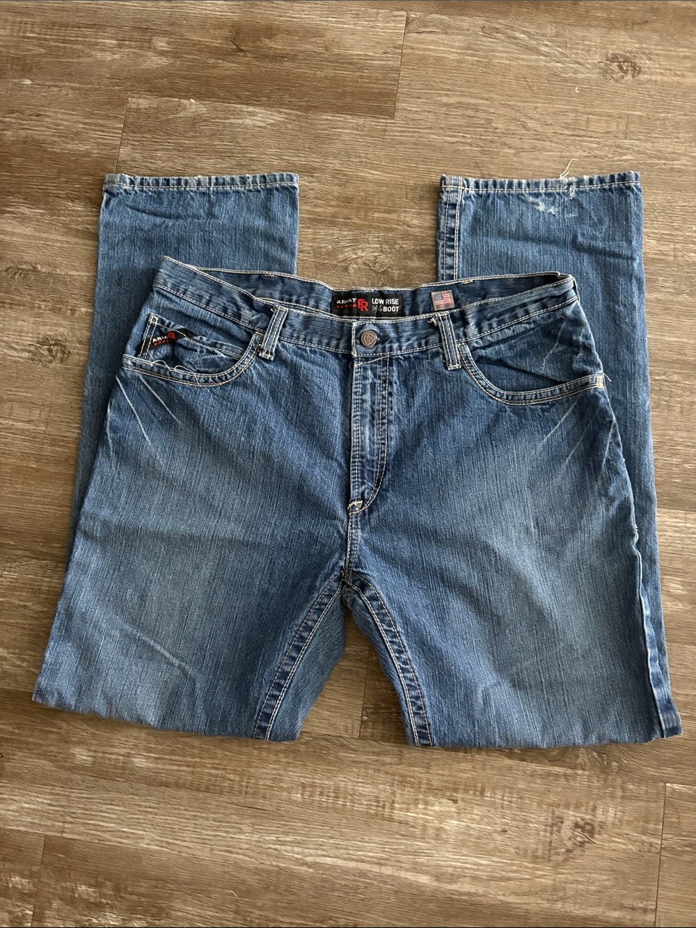 FR Ariat Men's M4 Low Rise, Bootcut Denim Jeans